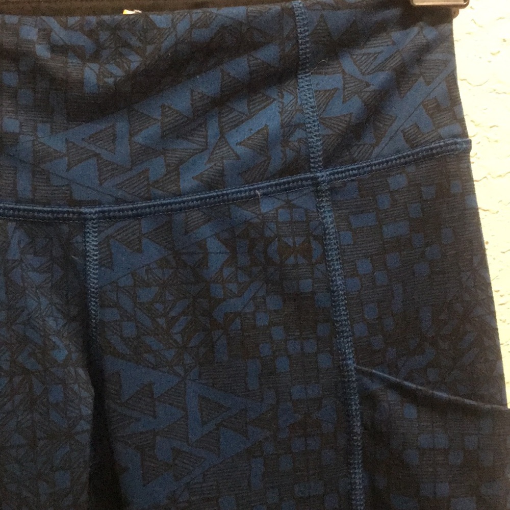 Lucy workout pants/leggings